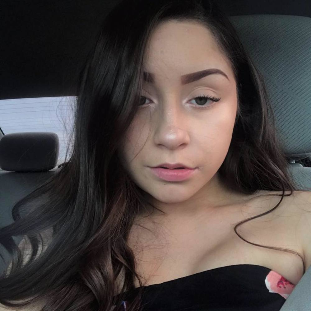 Meet your Posher, Angie